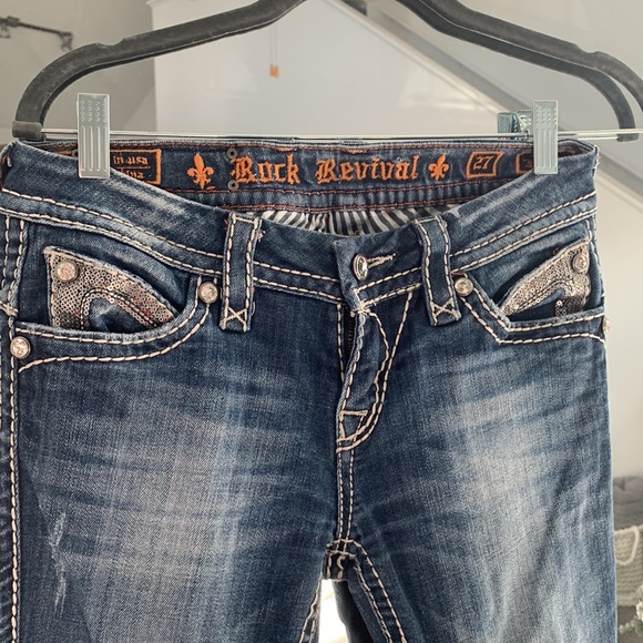 Rock revival jeans!! - Picture 2 of 3